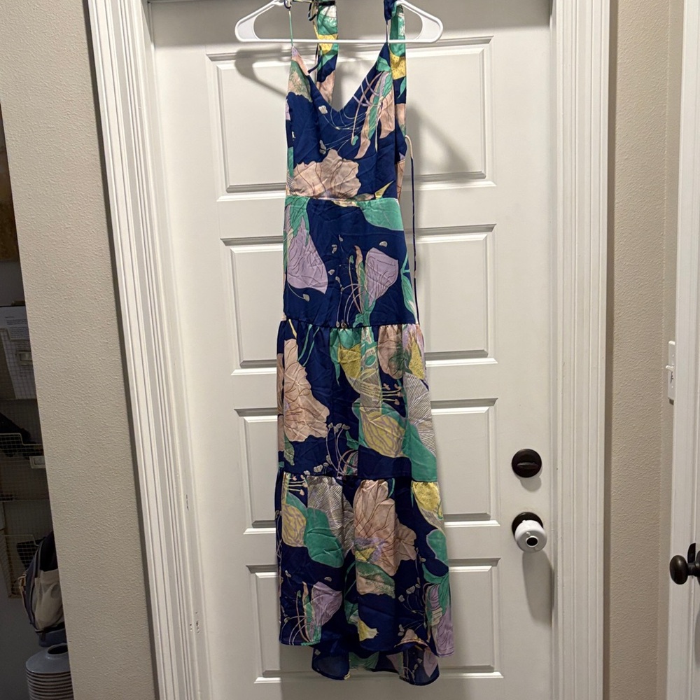 NWT-Lulu's Vibrant Floral Maxi Dress in Blue and Green